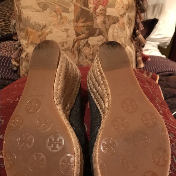 TORY BURCH WEDGE ESPADRILLES - Picture 5 of 5